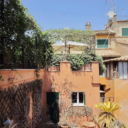 Apartment La Dimora Pantheon Rome